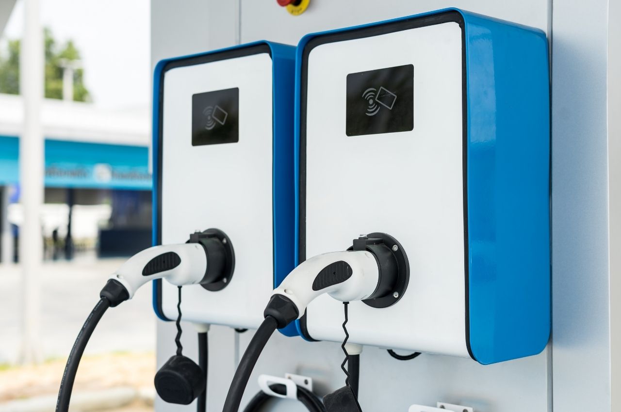 I prezzi delle batterie al litio per veicoli elettrici ed energy storage sono calati negli ultimi 11 anni